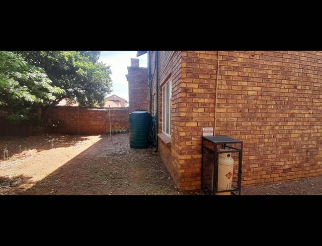 2 BEDROOM PROPERTY TO RENT IN HIGHVELD